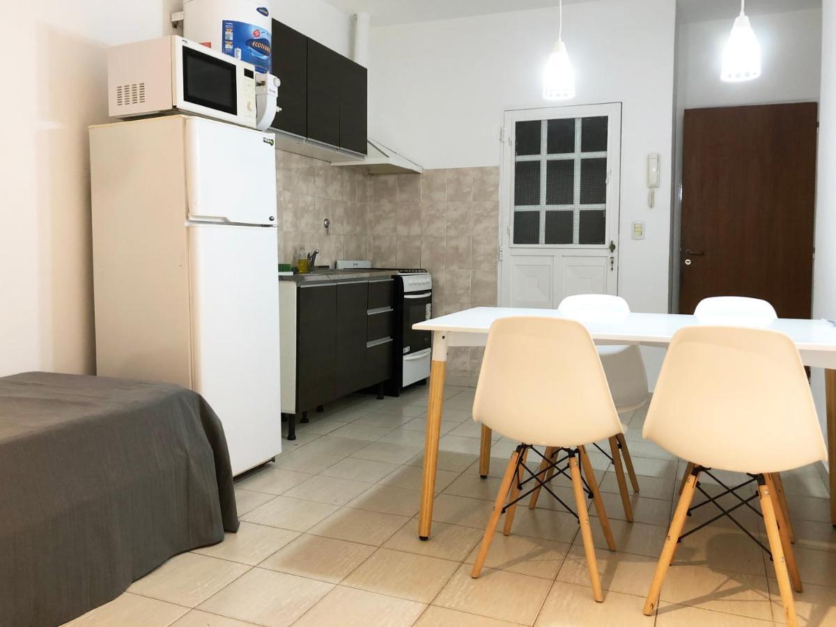 Rio 2 Departamentos Temporario Con Cochera Villa María Екстериор снимка